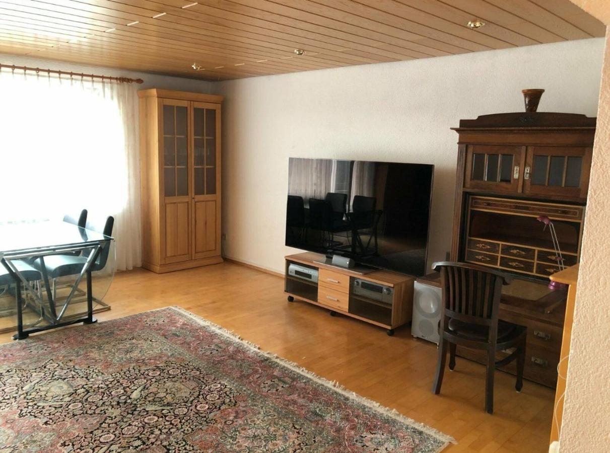 Wohnung für 4 Personen, 2 Schlafzimmer, 2 Parkplätze, WLAN Konstanz Exterior foto