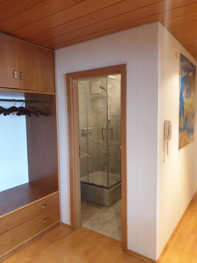 Wohnung für 4 Personen, 2 Schlafzimmer, 2 Parkplätze, WLAN Konstanz Exterior foto