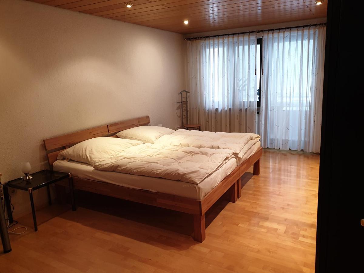 Wohnung für 4 Personen, 2 Schlafzimmer, 2 Parkplätze, WLAN Konstanz Exterior foto